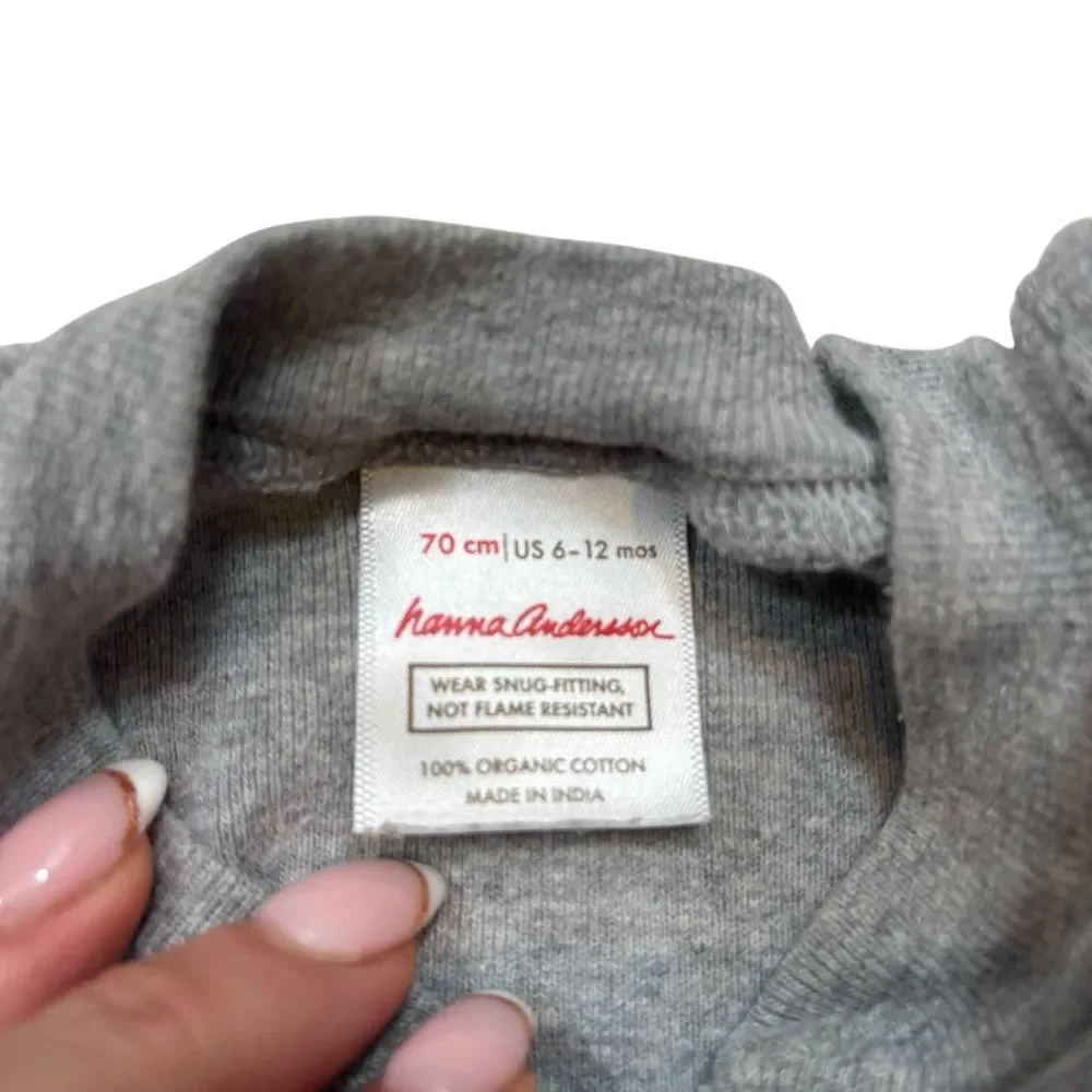Lot of two Hanna Andersson Long Sleeve Footed Pajamas‎ Grey Size 6-12 Months